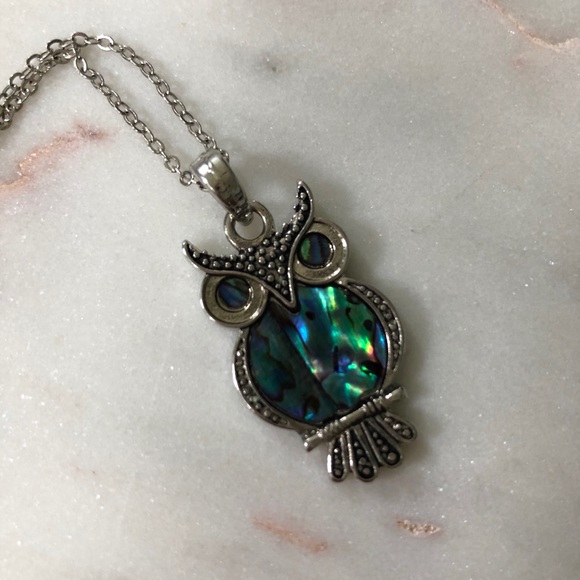 Owl necklace - Picture 2 of 2